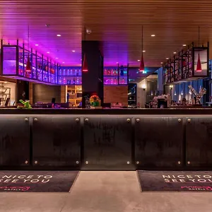 Moxy Frankfurt Airport 4* פרנקפורט